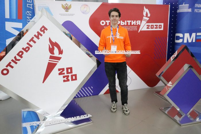 Ko6QBOTRRwA